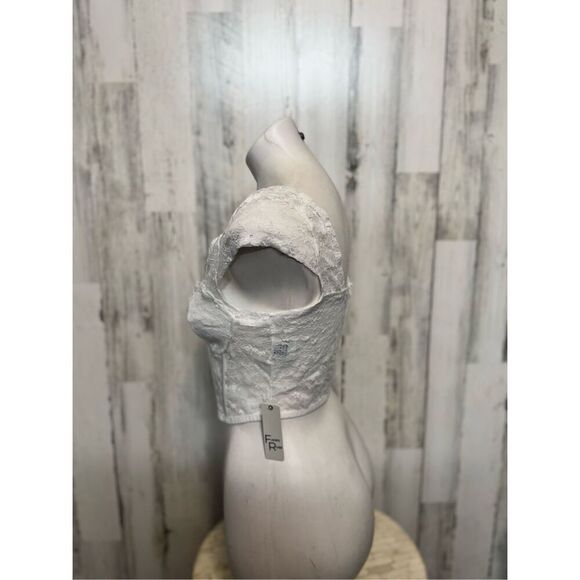 White laced corset top - Picture 4 of 9